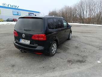 VW Touran 2.0 TDI  kúpené na Slovensku - 7