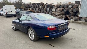 290.Jaguar XK8 4.0 V8 Na náhradní díly - 7