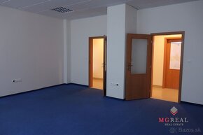 Kancelárske celky aj samostatné kancelárie, 30m2, 40m2, vlas - 7