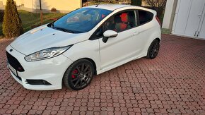 Ford Fiesta ST - 7