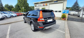 Volvo XC70 XC 70 D4 2.0L Drive-E Summum Geartronic - 7