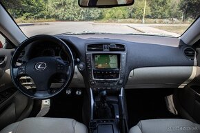 Lexus IS220d - 7