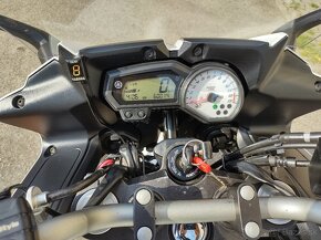 Yamaha FZ8 Fazer - 7