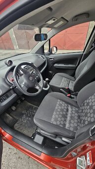 Suzuki Splash 63kW - 7