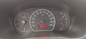 Suzuki SX4 1.6 ddis 66kw 2007 - 7