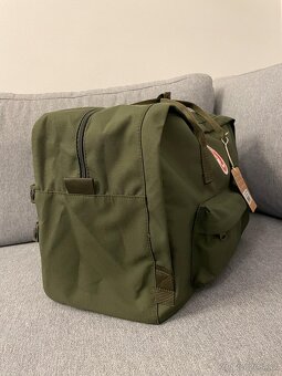 Predám batoh značky Fjällräven Kanken Weekender Army Green - 7