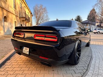 Dodge Challenger Hemi/shaker - 7