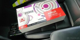 Sapphire Pure Radeon RX 7700 XT 12 GB WHITE - 7