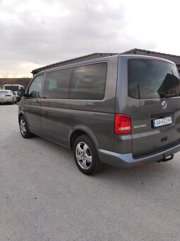 T5 2.0TDi Multivan - 7