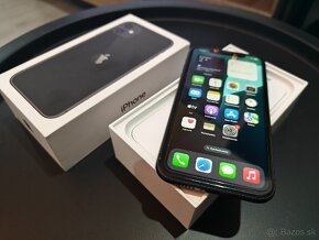 Apple iPhone 11 128GB - 7