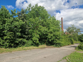 Na predaj pozemok s nebytovou budovou, Michalovce,  18 191 m - 7