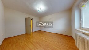 HALO reality - Predaj, trojizbový byt Hnúšťa, Likier, Školsk - 7