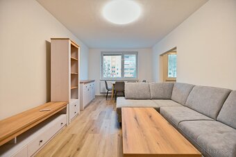 Na prenájom moderný 3 izbový byt, 84m2 - 7