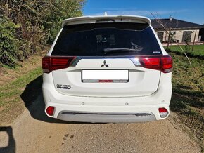 Mitsubishi Outlander PHEV Plus Spirit 4WD A/T - 7