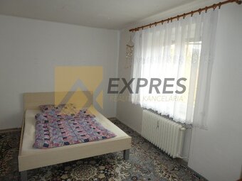 RK EXPRES - predaj 4 izbový byt v Handlovej, 90 m2, ul.29.au - 7