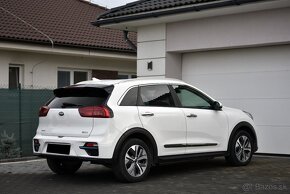 Kia Niro EV 64 kWh Gold DOJAZD 400 km - 7