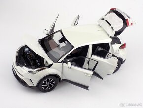 TOYOTA C-HR 1:18 PAUDI - 7