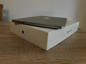 MacBook Pro 2015 15 Inch 512 GB - 7