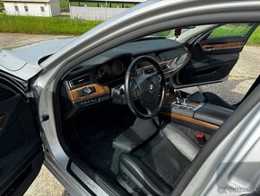 BMW 730Ld F02 - 7