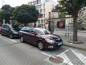 Predám ŠKODA OCTAVIA 2 Combi rok 2010 1,6 TDi  automat7 - 7