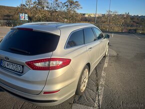 Ford Mondeo mk5 2.0 - 7