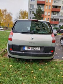 Renault Scenic 1.6, 16V, 82 kw-, palivo - benzín - 7