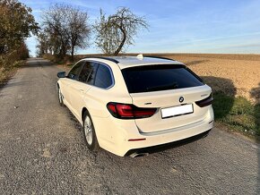 BMW rad 5 Touring 520d xDrive A/T - 7