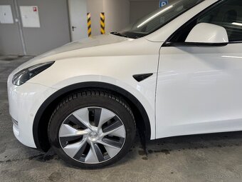 Tesla model Y long range dual motor - 7