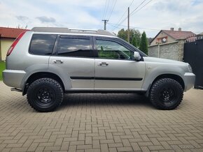 NISSAN X TRAIL 4X4 - 7