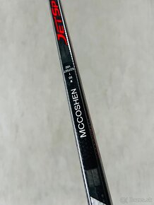 Predám hokejku CCM Jetspeed FT3 PRO nová ‼️ - 7