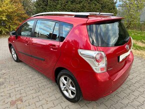 Toyota Verso 1.8i - 7