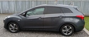 Hyundai i30 CW 1.6i CRDi VGT Family - 7