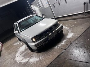 Predám Volkswagen Golf mk3 - 7