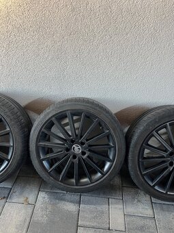 Letná sada Škoda Turini 5x112 R18 s pneu Michelin 225/40r18 - 7