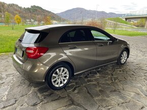 Mercedes A180 A/T - 7