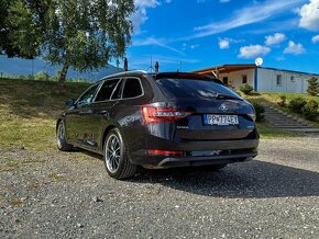 Škoda Superb Combi 2.0 TDI 140kW 4x4 Style DSG - 7