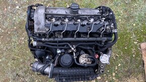 Motor Mercedes OM647 - 7