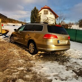 Volkswagen Passat Variant 2.0 TDI Bluemotion DSG - 7