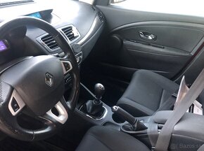 Renault megane combi 2015 - 7