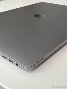 MacBook Pro 15 touchbar (2016) i7 2,6GHz, 16GBram, 512GBssd - 7