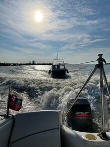 Predam kajutovu lod Bayliner 1802 capri LS - 7