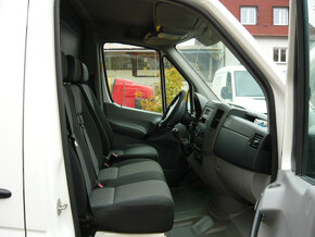 VOLKSWAGEN CRAFTER 2.0 TDI. - 7