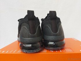 Tenisky Nike Air Vapormax 2021 FK, vel. 40 (DH4084-001) - 7