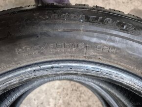 205/60 r16 zimné 2 ks DUNLOP dezén 8,8 mm DOT2020 - 7