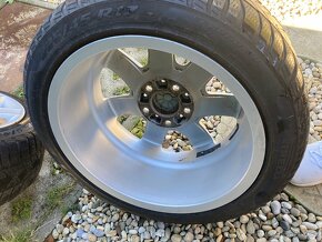 Predám sadu kolies BMW R17 zimné pneu 225/45R17 - 7