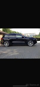 Porsche Cayenne - 7