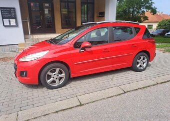 Peugeot 207 1,6 HDI SW Panorama HDI nafta manuál 66 kw - 7