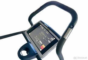 Profesionálny Stepper TECHNOGYM EXCITE 700 LCD TV - 7