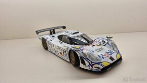 1:18 PORSCHE 911 GT1 No.25 - 7