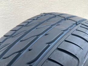 215/55 R17 - 7